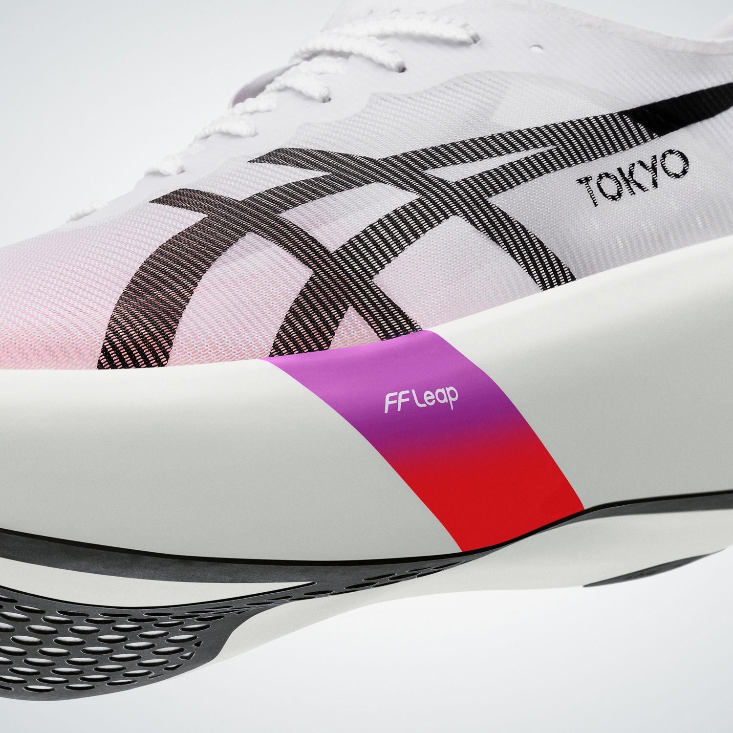 메타스피드 레이 측면의 FF LEAP 클로즈업